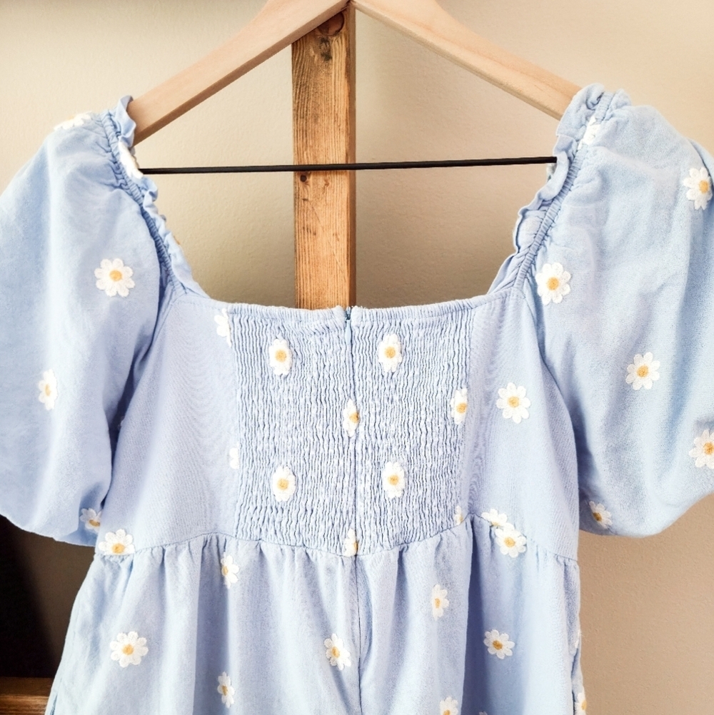 Altar’d State Light Blue Daisy Puff Sleeve Mini Dress – Size M - Picture 10 of 10
